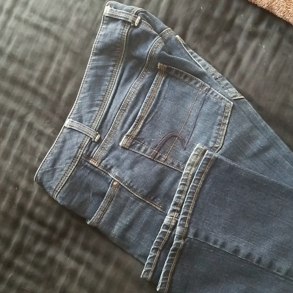 Jeans π€ - Picture 4 of 8